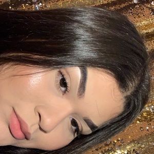 Meet your Posher, Yadrianna